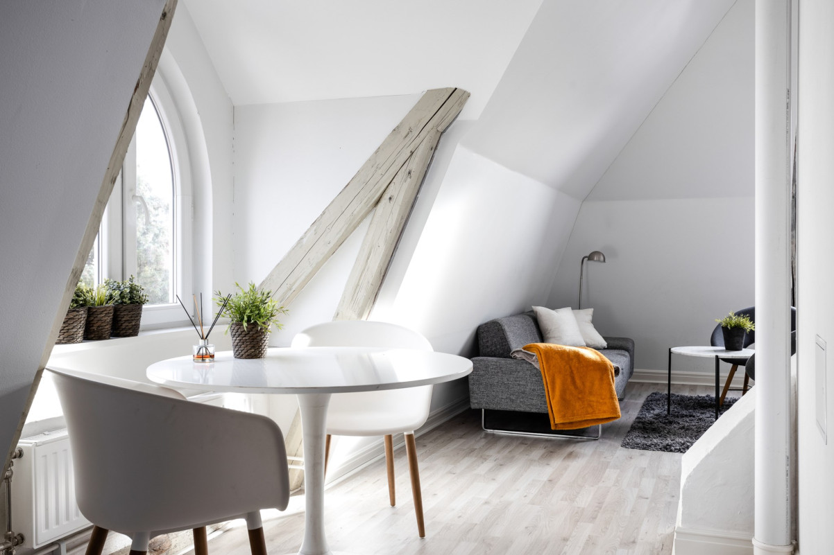 Del av vindsvåning Köpingevägen 9