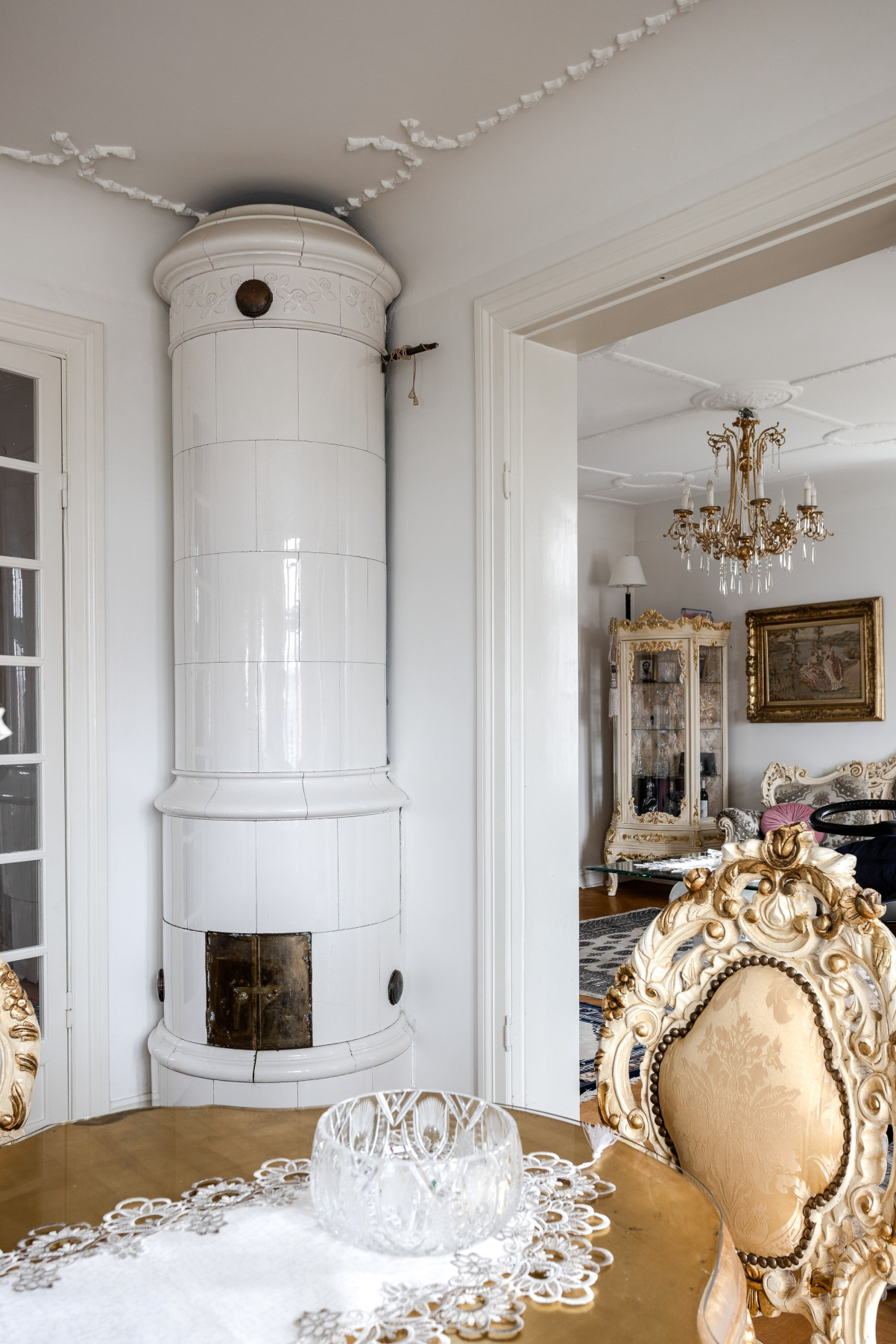 Kakelugn Köpingevägen 9