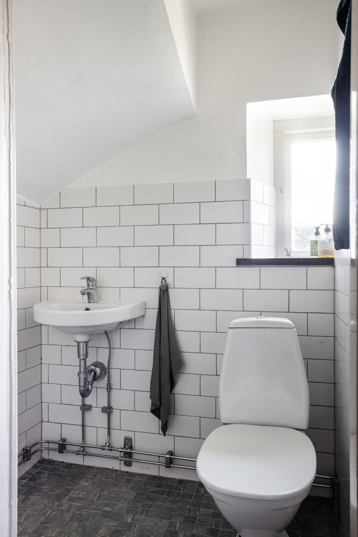 Badrum i studion Wärdshusvägen 18