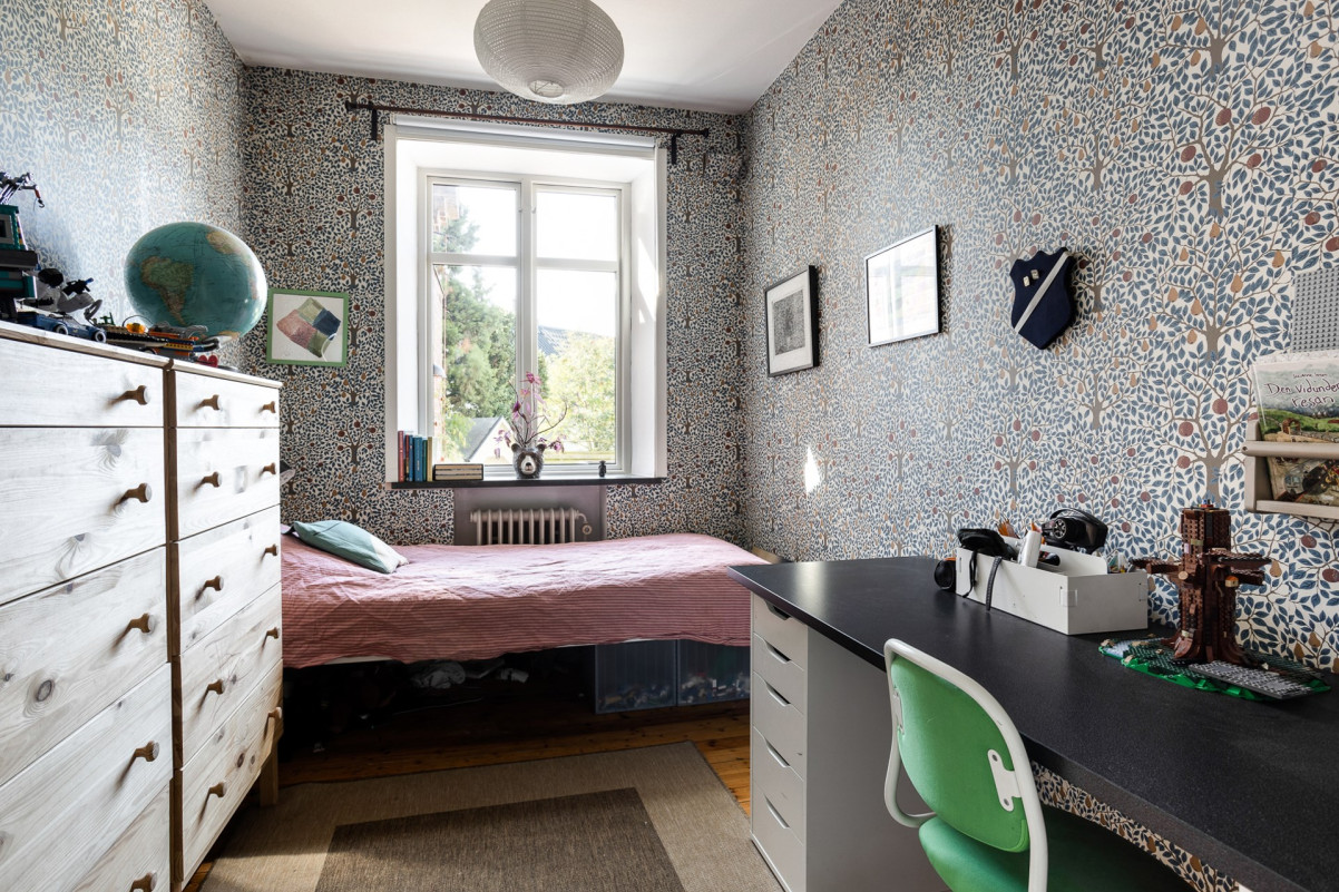 Sovrum entréplan Wärdshusvägen 18