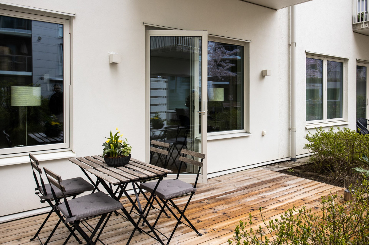 Uteplats Redaregatan 33