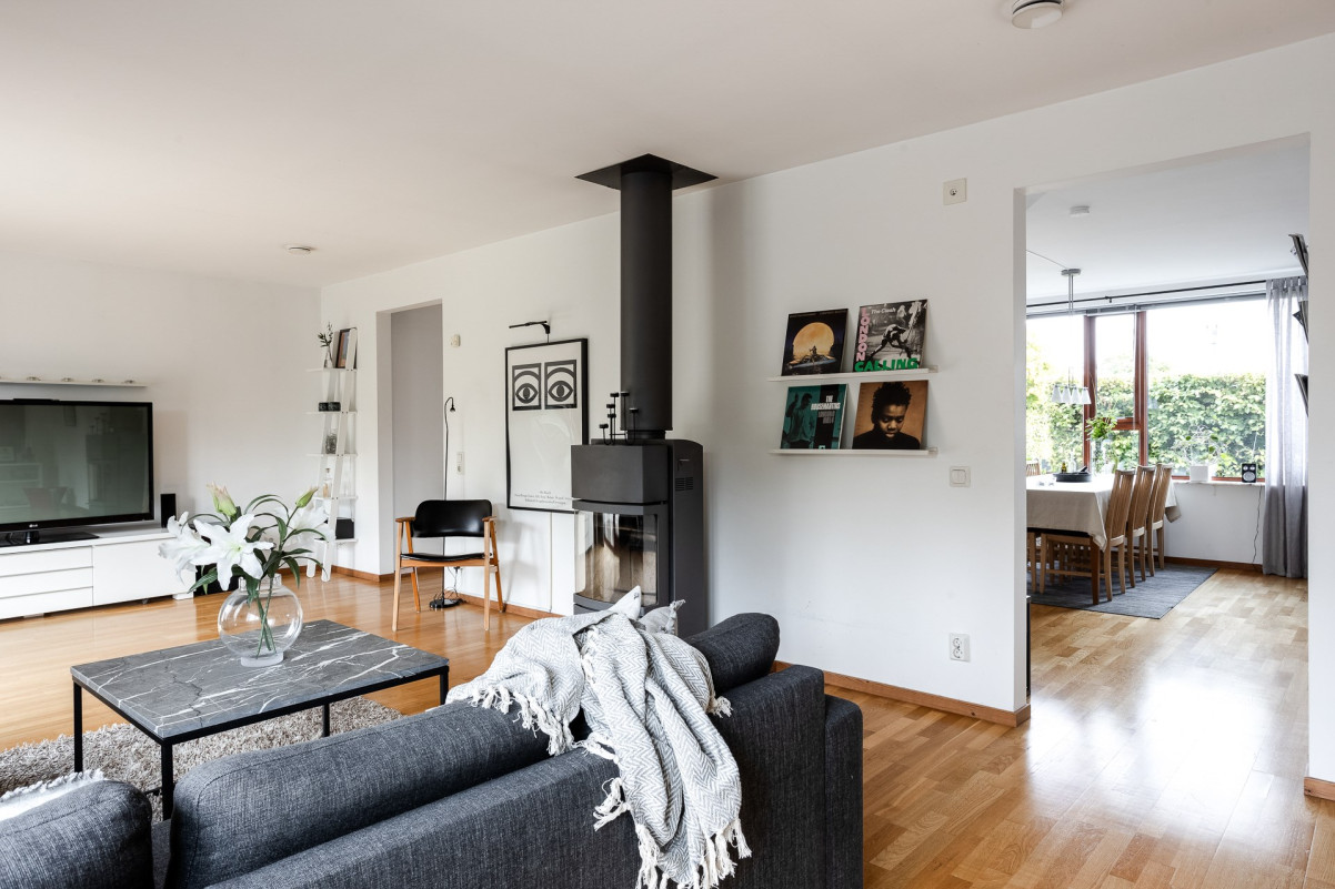  Lövsångaregatan 12