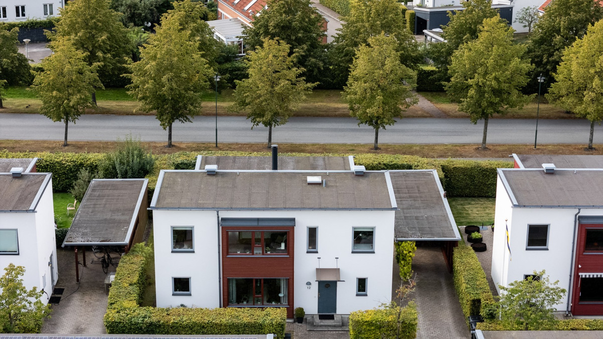  Lövsångaregatan 12