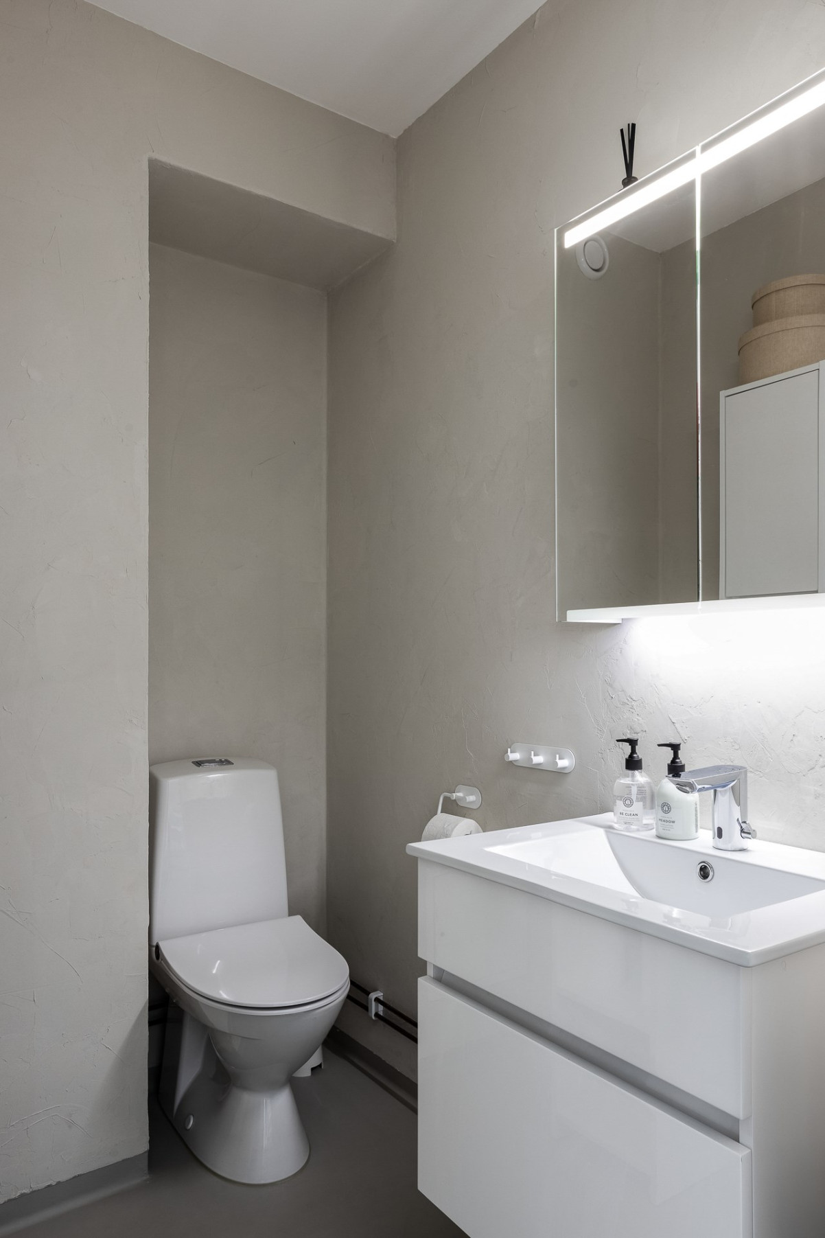 Gäst-wc entréplan Fågelsångsgatan 2B