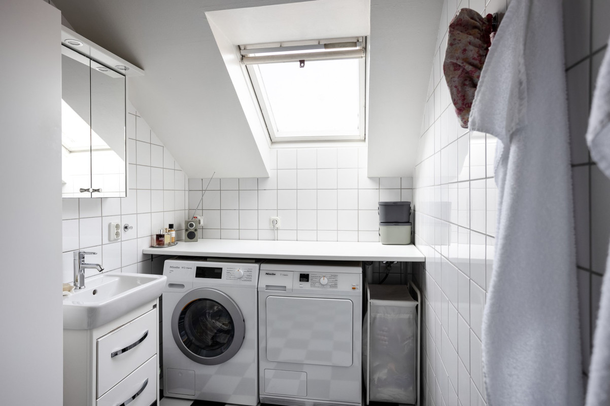 ..och tvättavdelning! Hälsovägen 7A