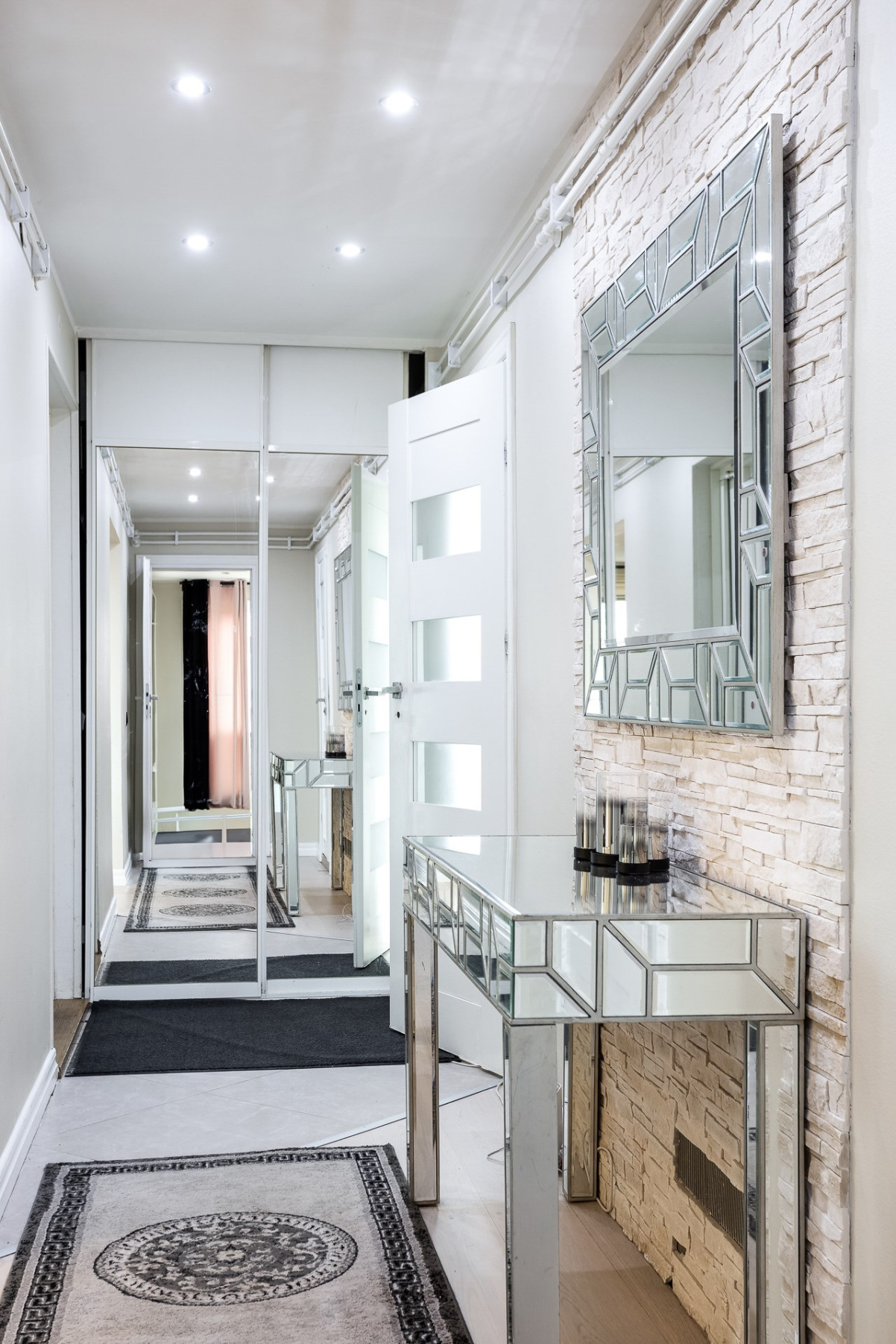 Hall med garderober Sockengatan 22A