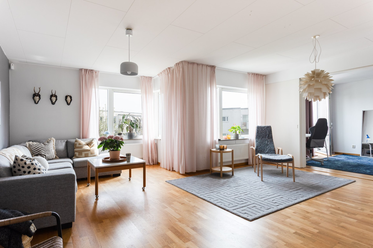  Busksångaregatan 18