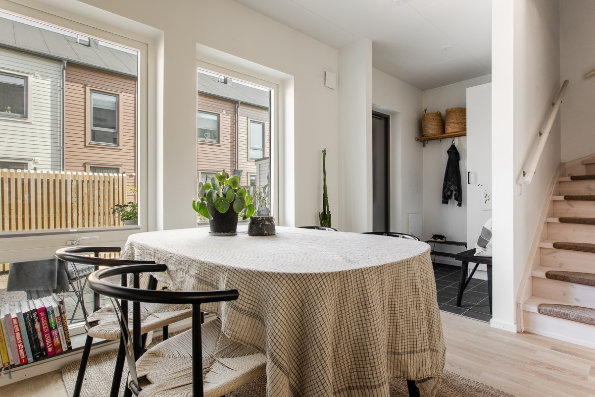  Gustav Arnes gata 13