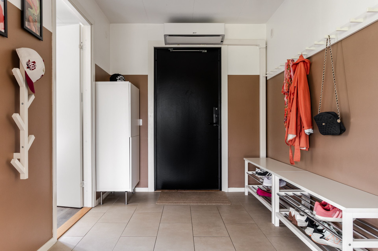  Björnbärsvägen 17