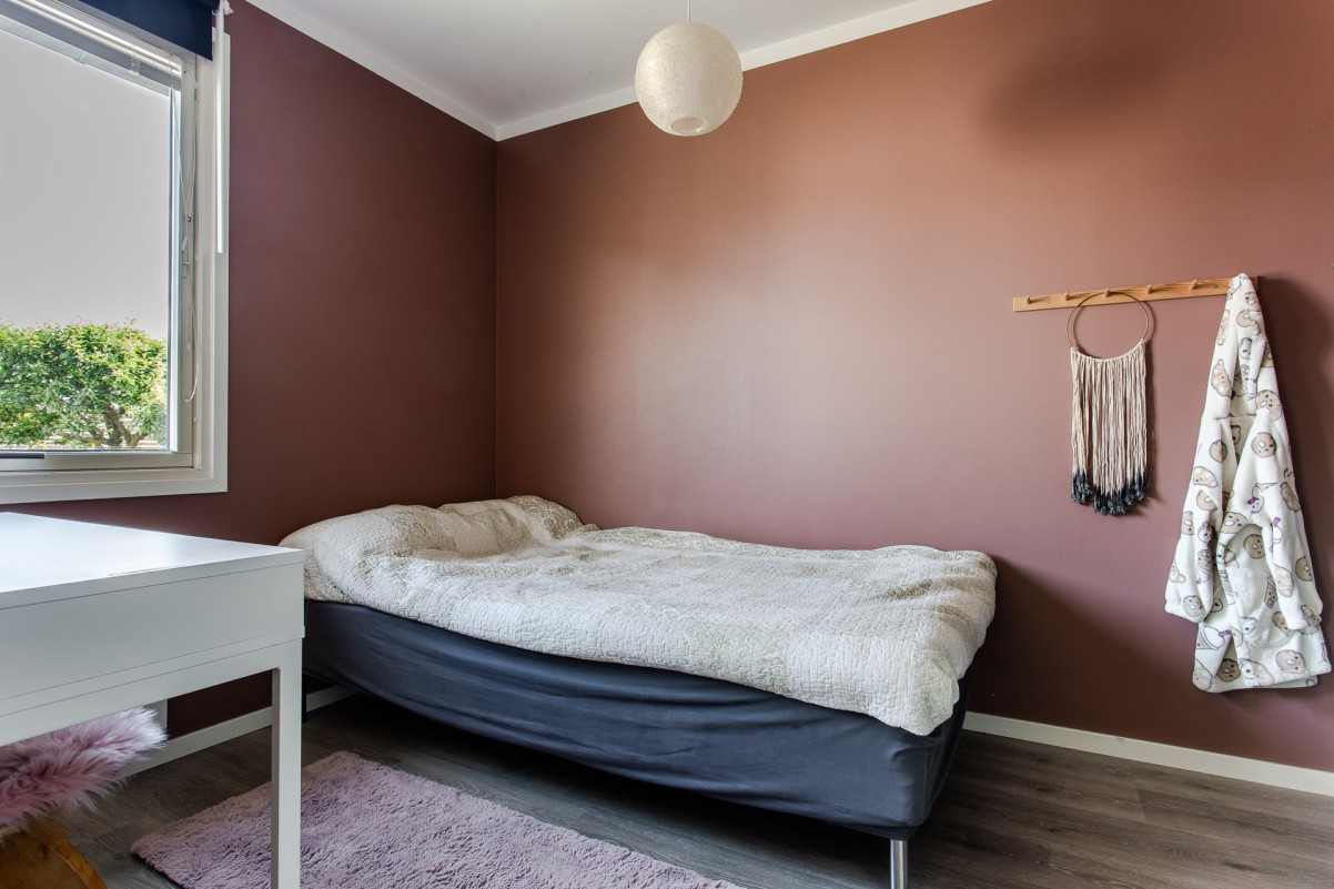  Björnbärsvägen 17