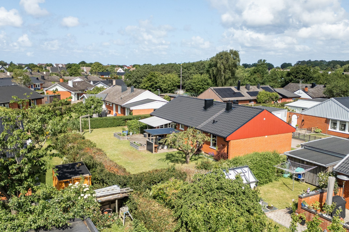  Björnbärsvägen 17