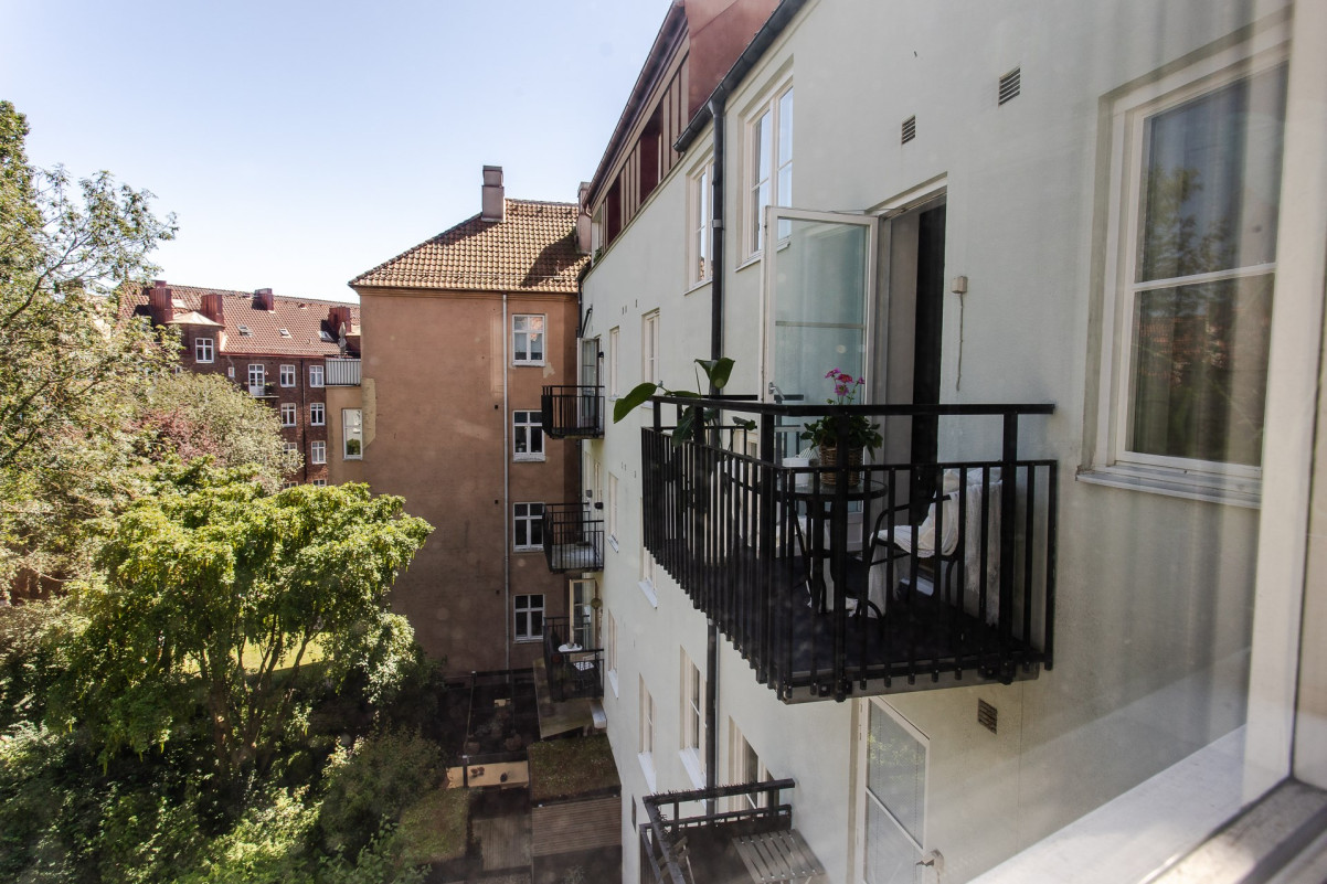 Med egen balkong Pålsjögatan 8