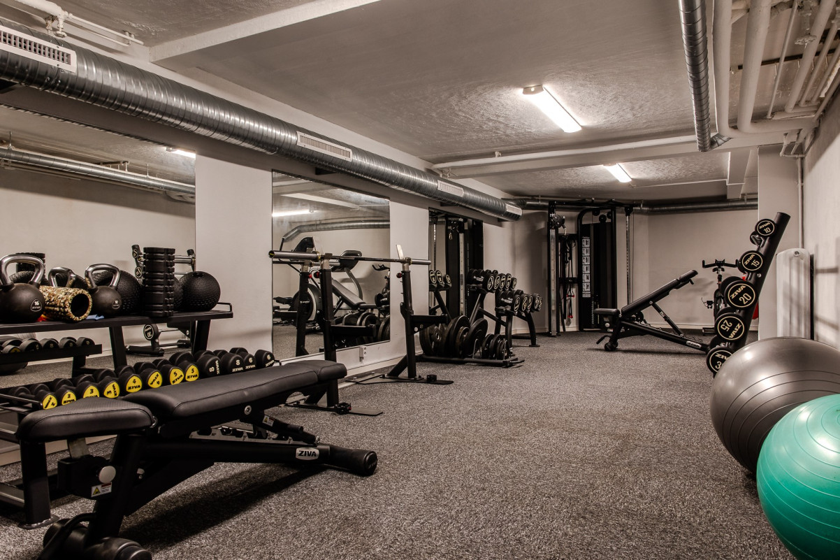 Väl utrustat gym Drottninggatan 53B