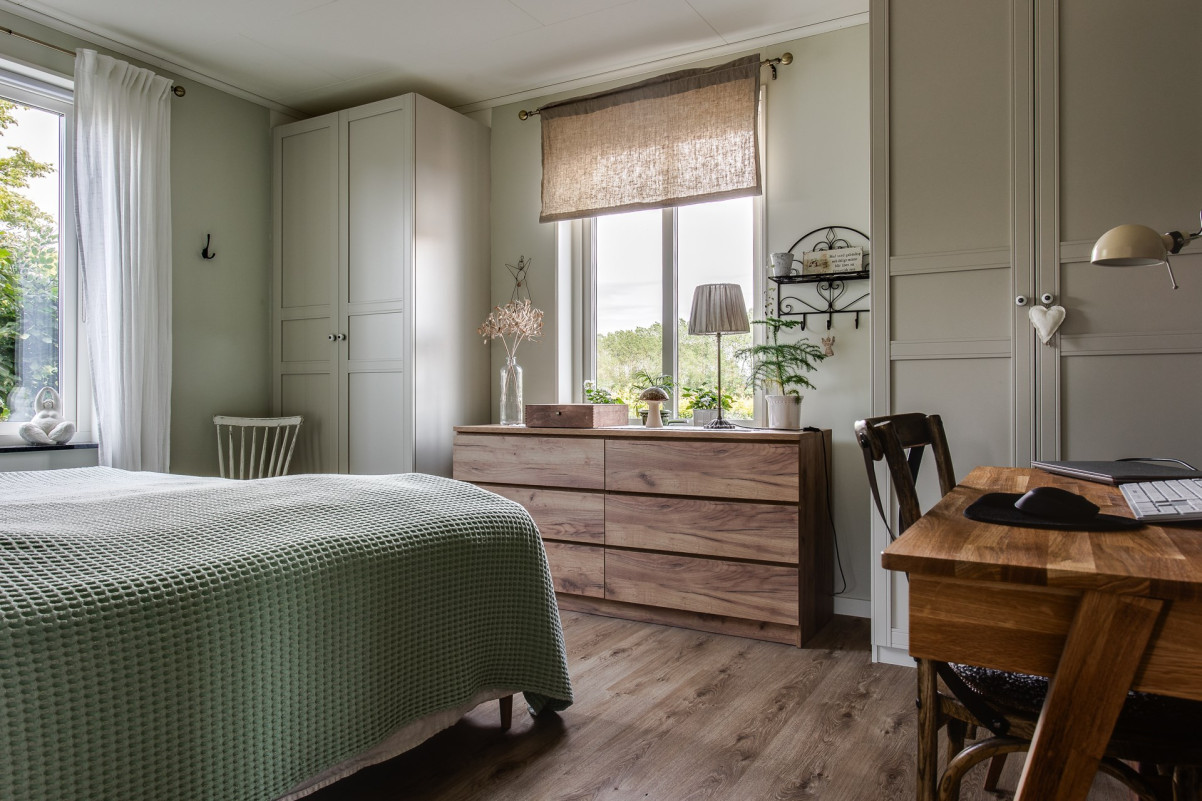 Större av sovrummen Hylleblomsvägen 58