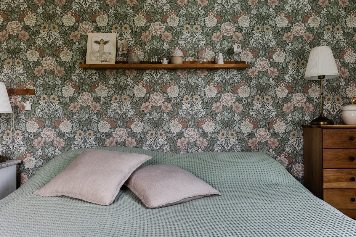 Även här finner vi trevliga tapeter Hylleblomsvägen 58