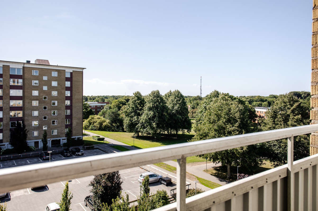 Utsikt från balkongen Frontgatan 8B