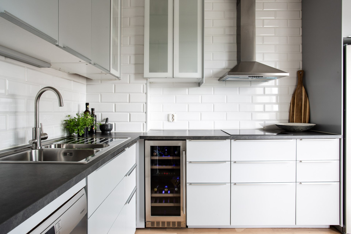 Stilrent kök med goda förvaringsmöjligheter Frontgatan 8B