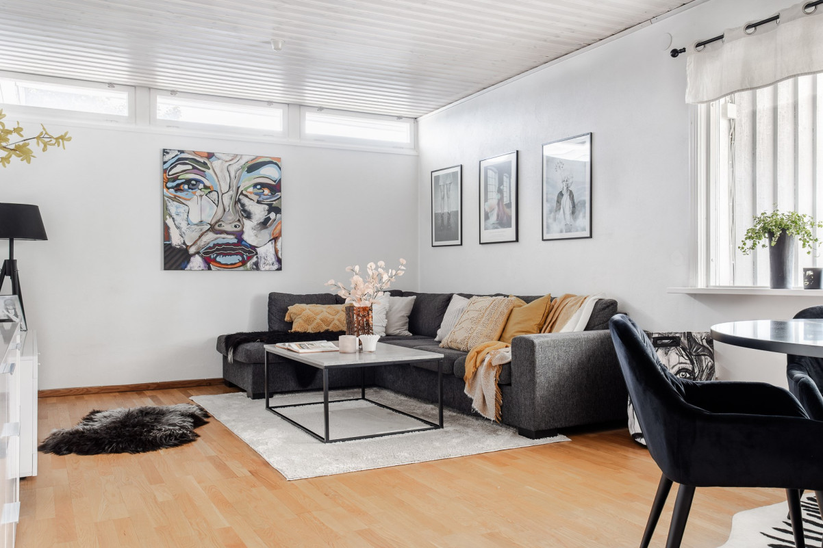 Vardagsrumsdel Vallmogatan 20