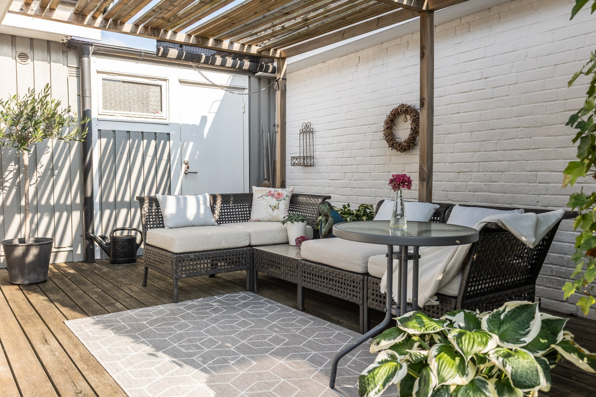 Ännu en uteplats Sandskäddevägen 12