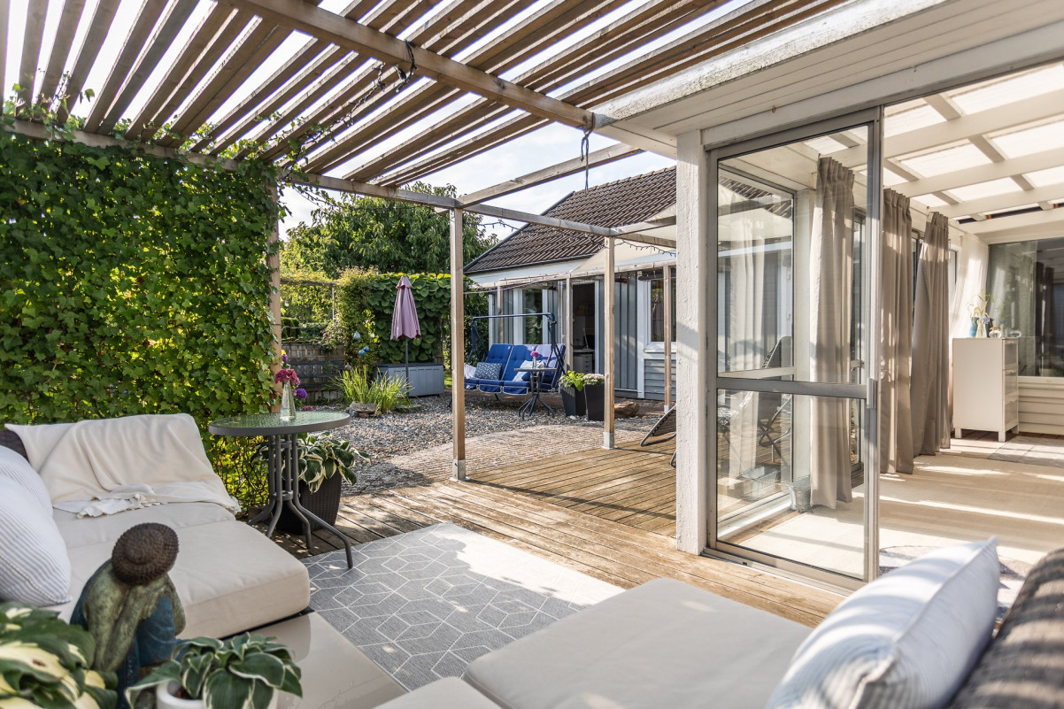 Fantastisk trädgård Sandskäddevägen 12