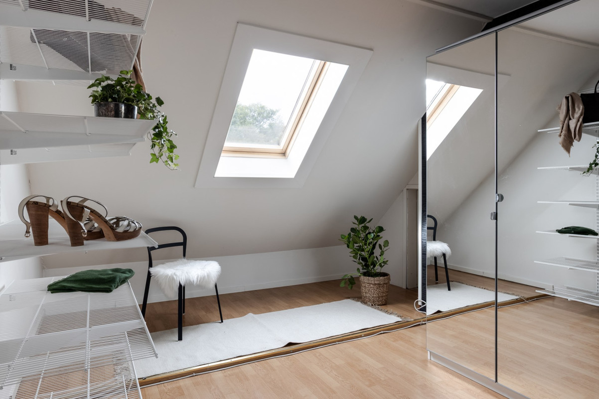 Sovrum fyra, det rymmer dubbelsäng! Långåkersgatan 2