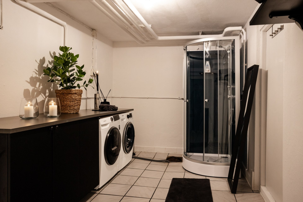 Tvättstuga med dusch Långåkersgatan 2