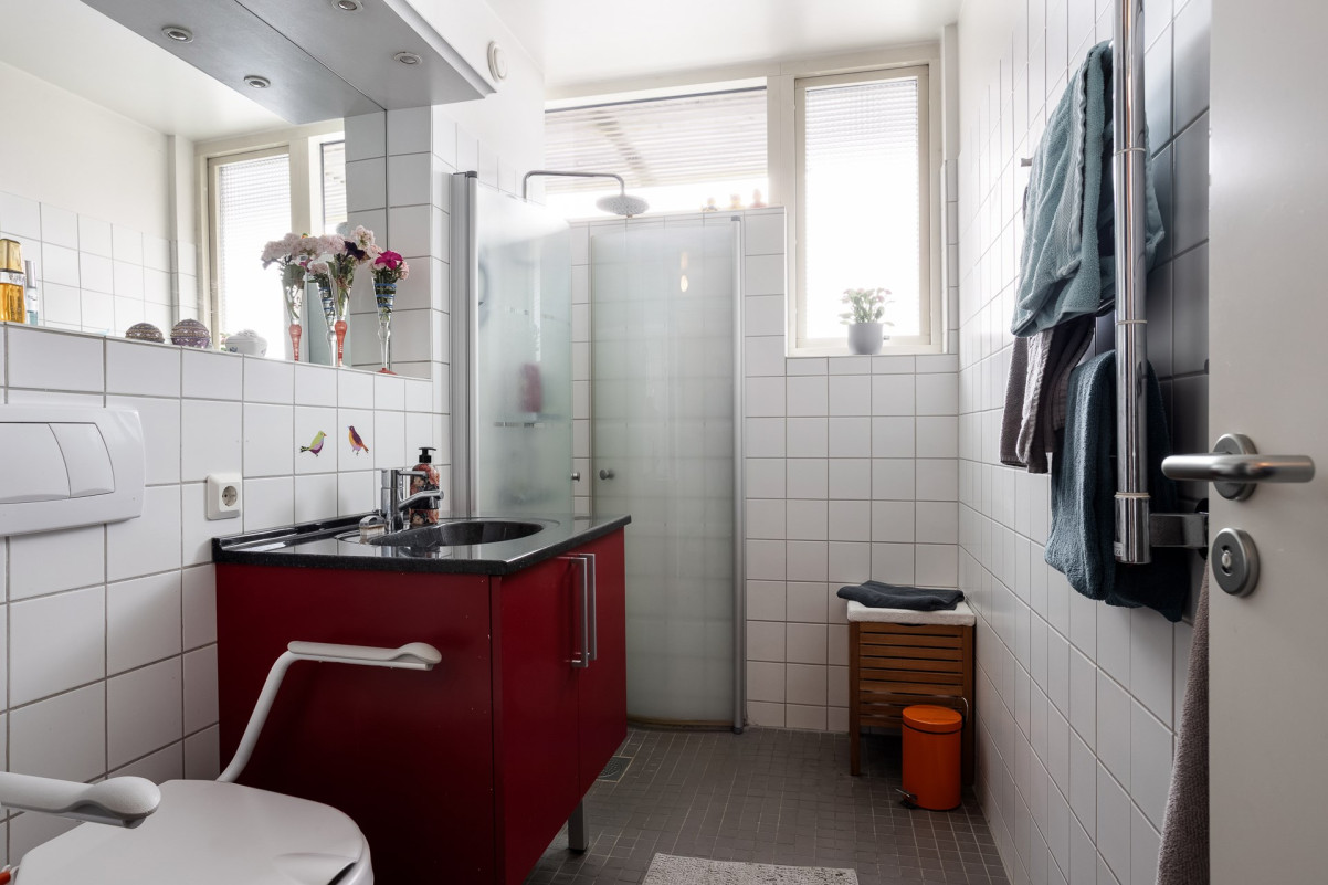 Badrum ovanvåning Badrum ovanvåning Båthusgatan 1