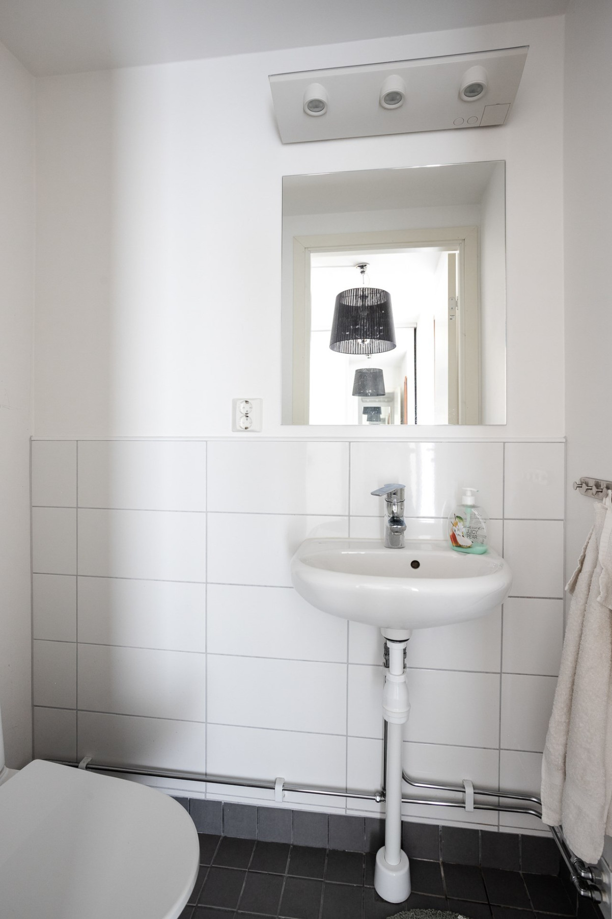 Gäst W/C Centralgatan 1