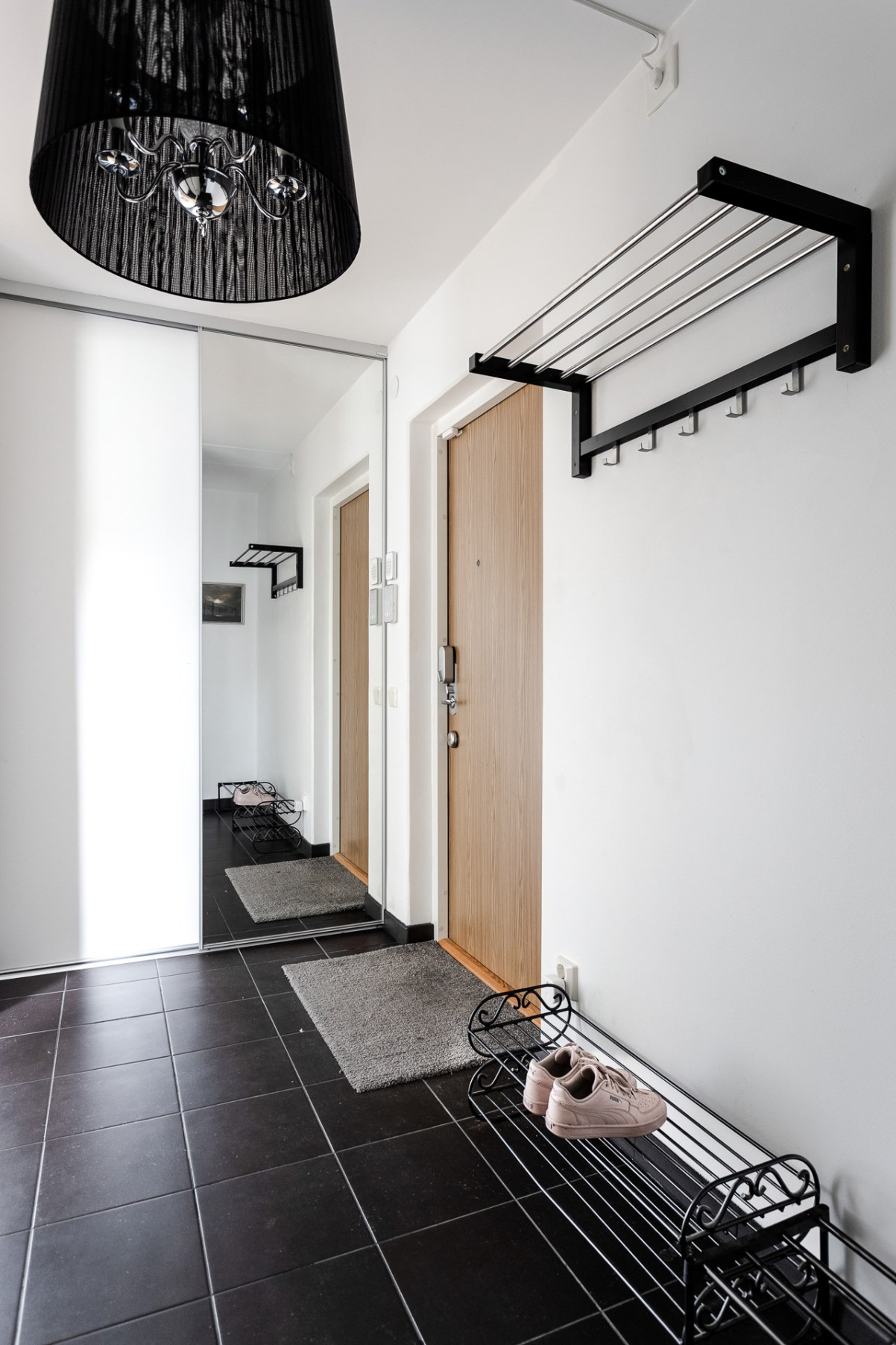 Hall/Entré med bra förvaring Centralgatan 1