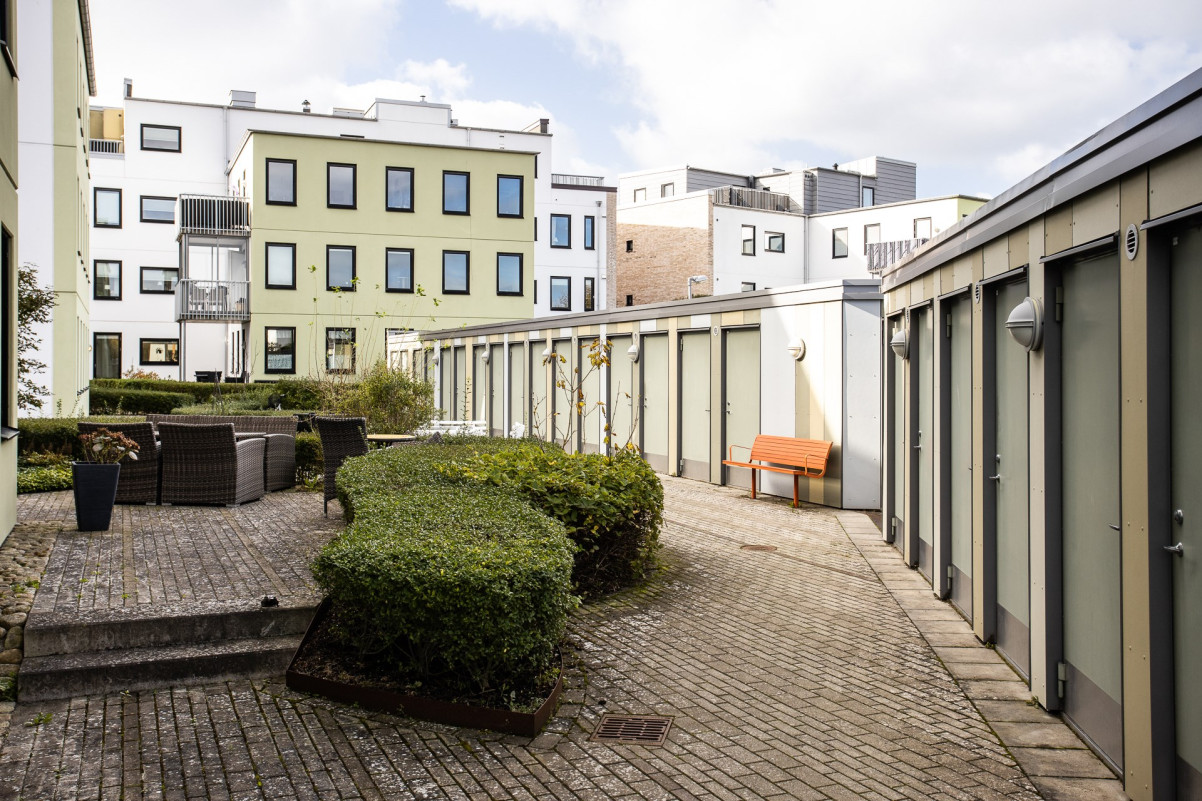 Innergård med förråd Centralgatan 1