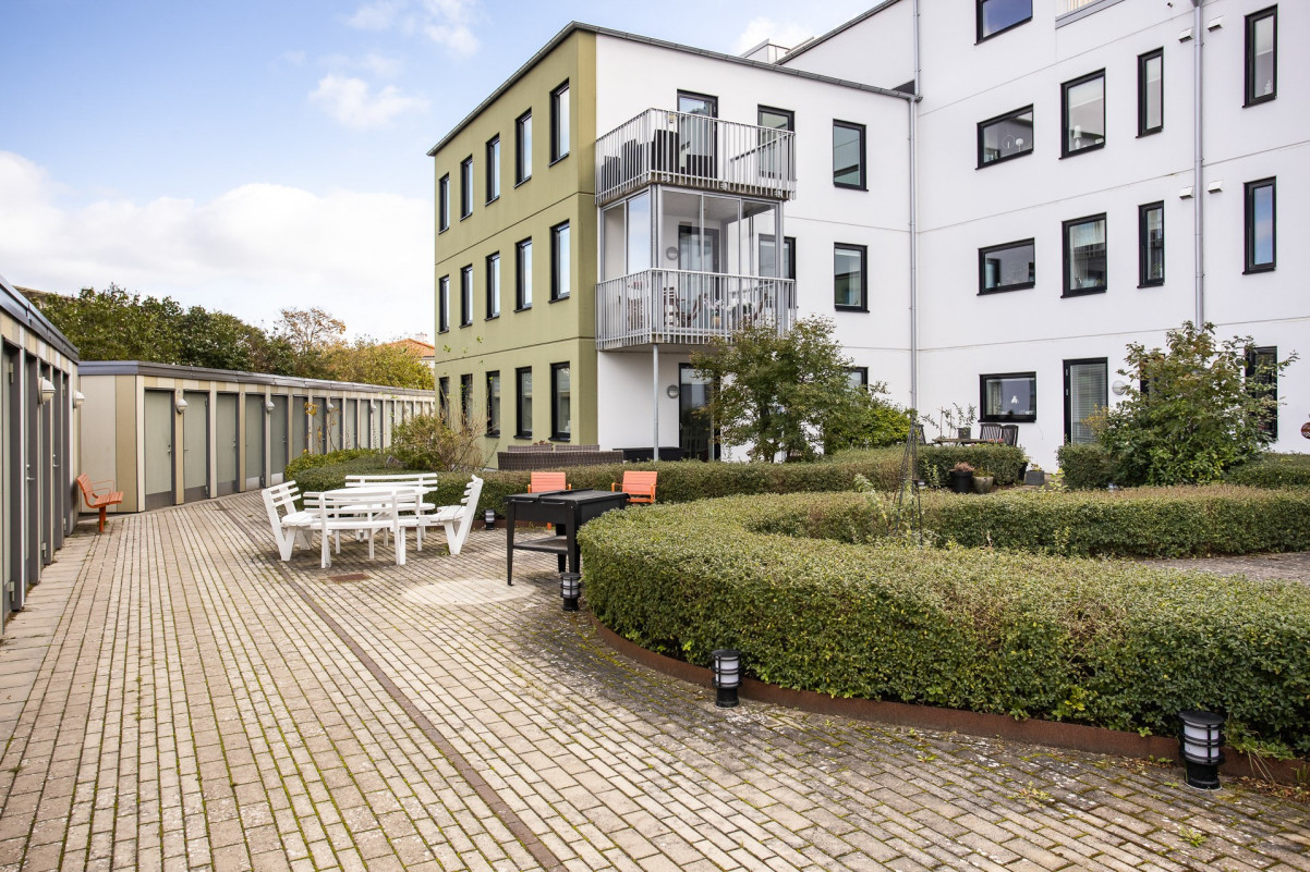 Gemensamma uteplatser och grillavdelningar Centralgatan 1