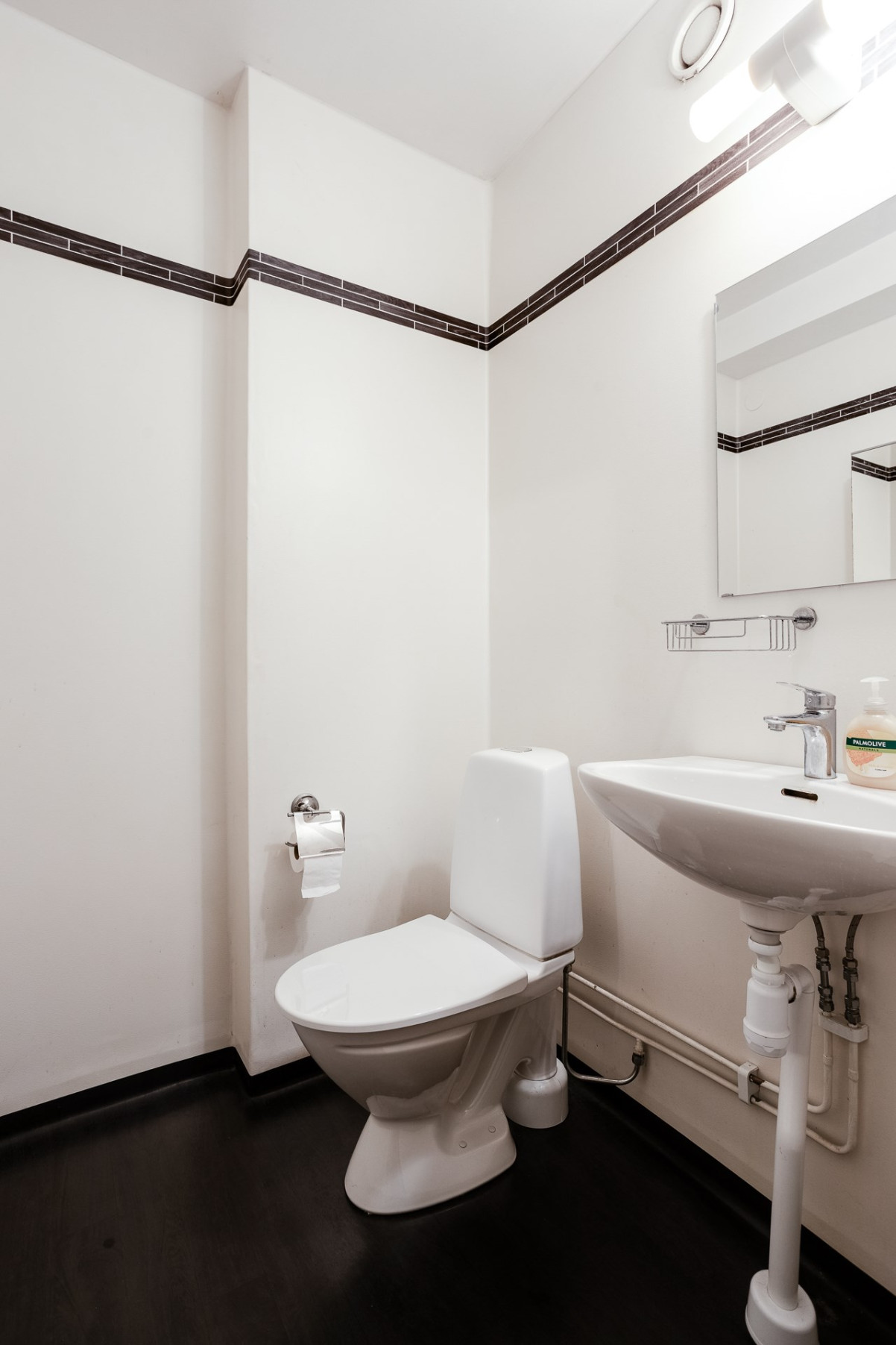 Gäst-wc Ragnvallagatan 32B