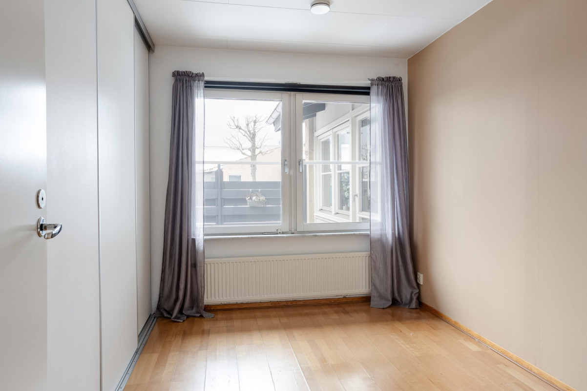 Mindre av sovrummen, bra förvaring Tegelgatan 14