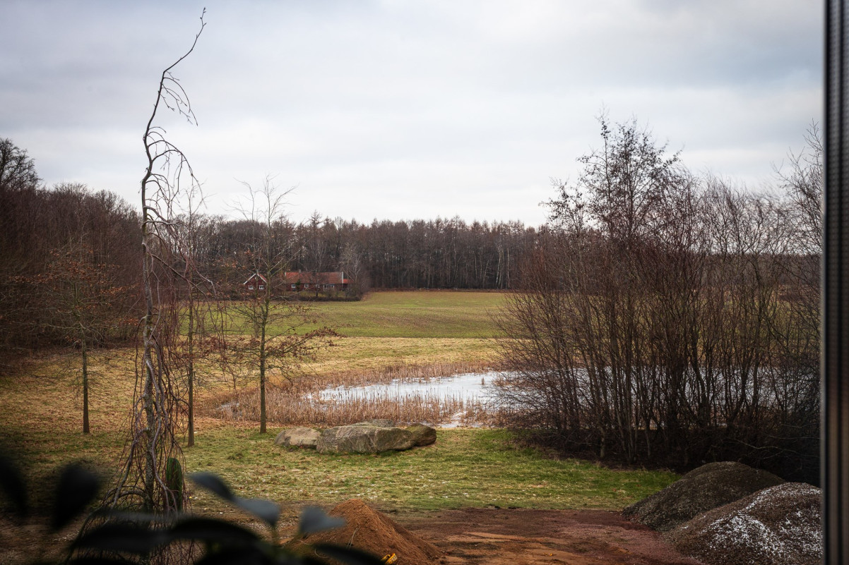 Vyn från detta sovrum är riktigt läcker! Landåvägen 25