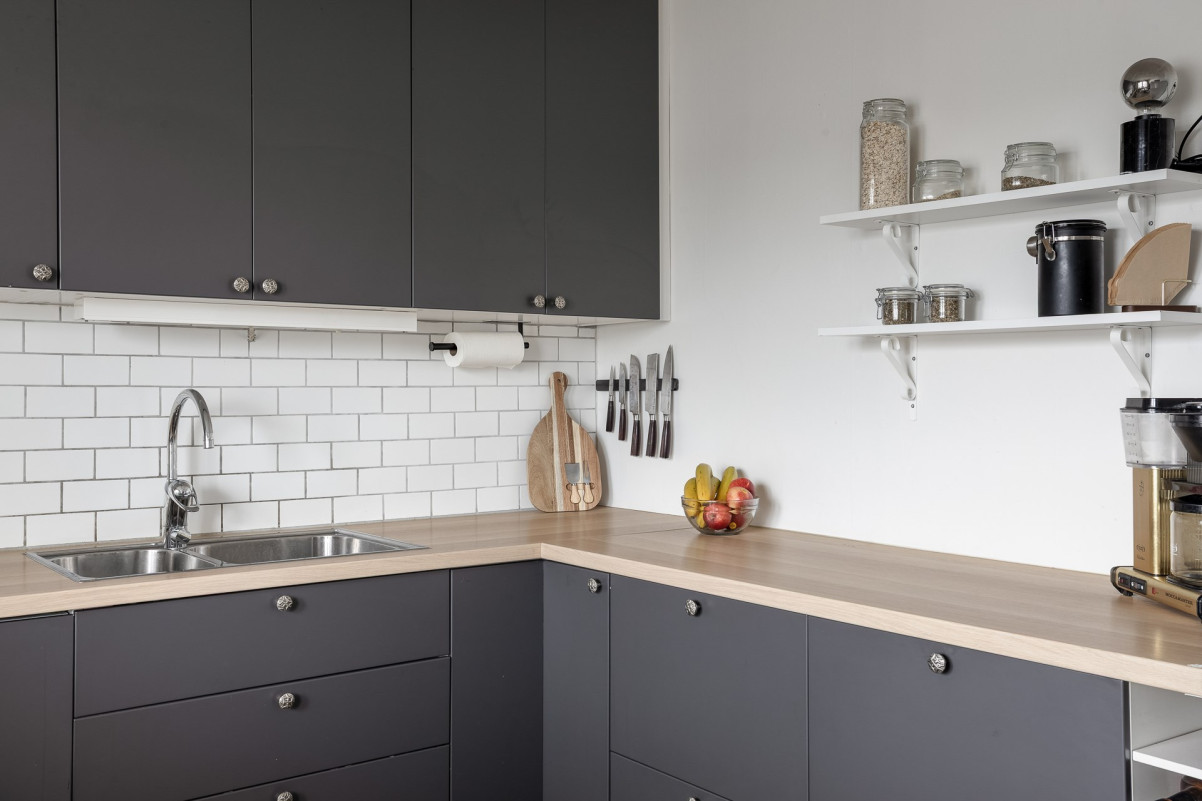 Bra arbetsytor i köket Sockengatan 12B