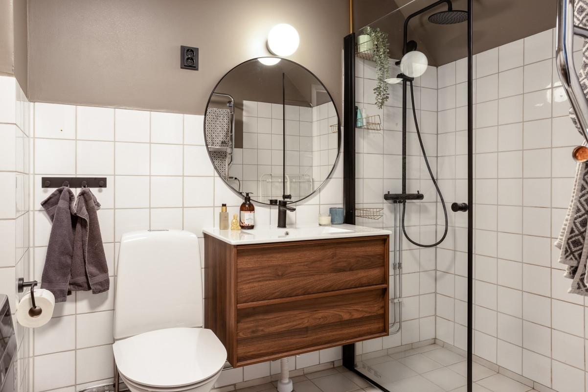 Badrum ovanvåning.. Persgatan 64