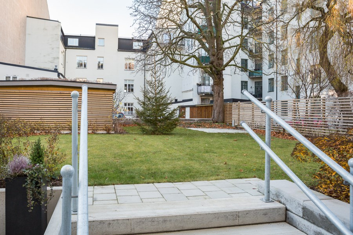 Gemensam innergård Persgatan 53