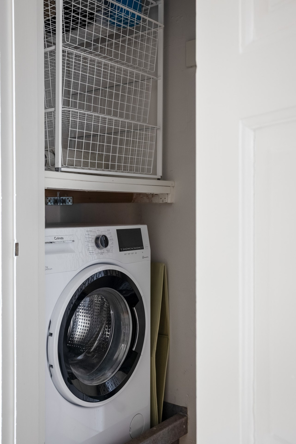 Klädkammare med tvättmaskin Karl X Gustavs gata 6