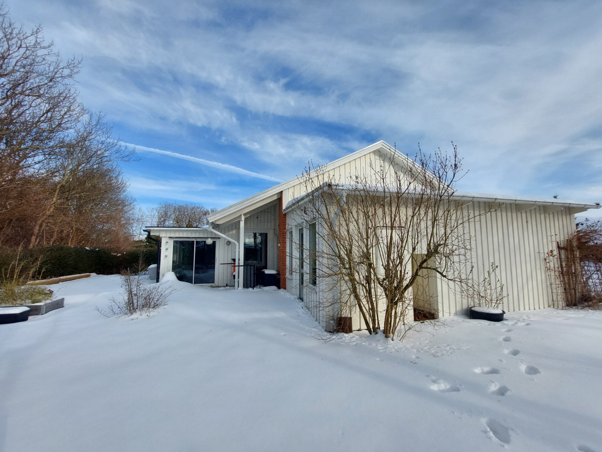 Egentagen bild Hästhagevägen 33L