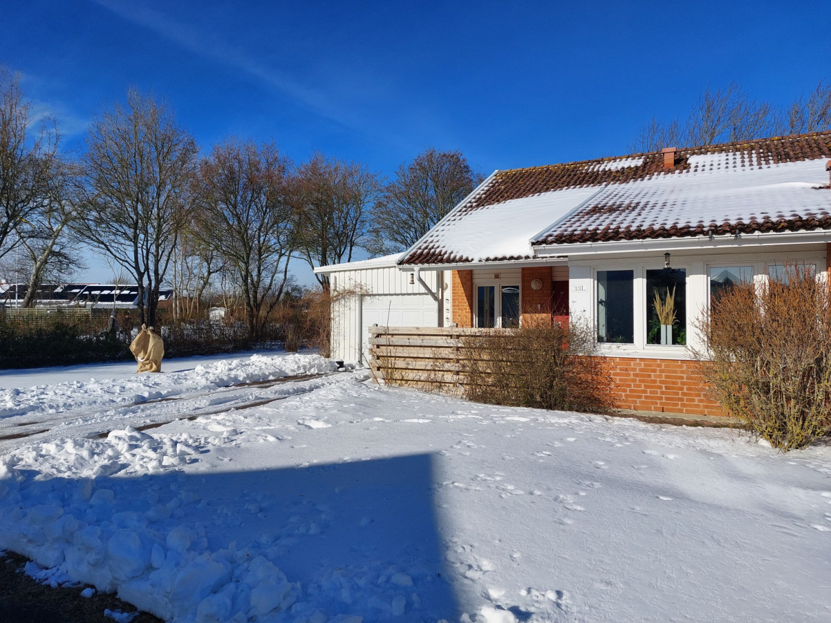 Egentagen bild Hästhagevägen 33L