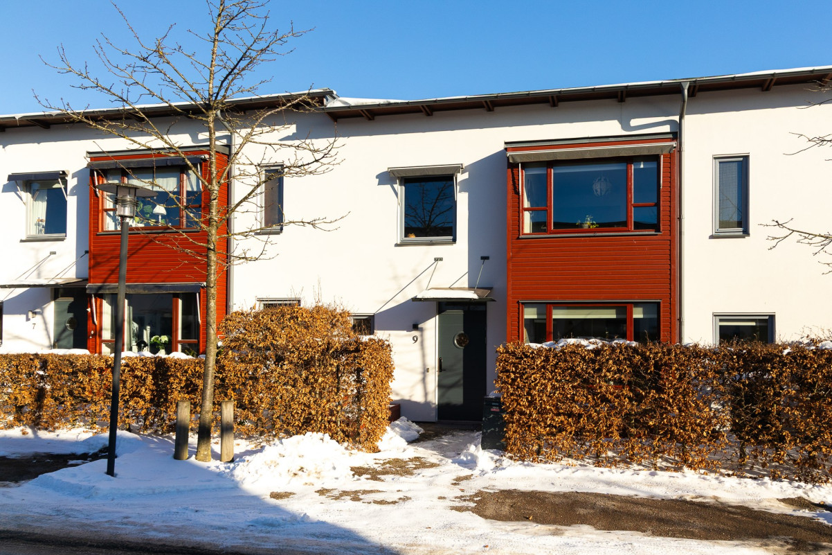  Törnsångaregatan 9