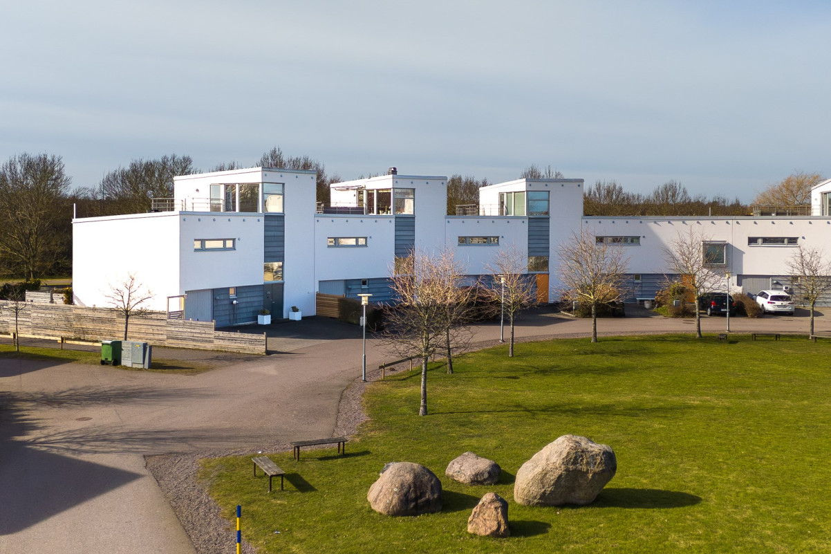  Grönsångaregatan 9