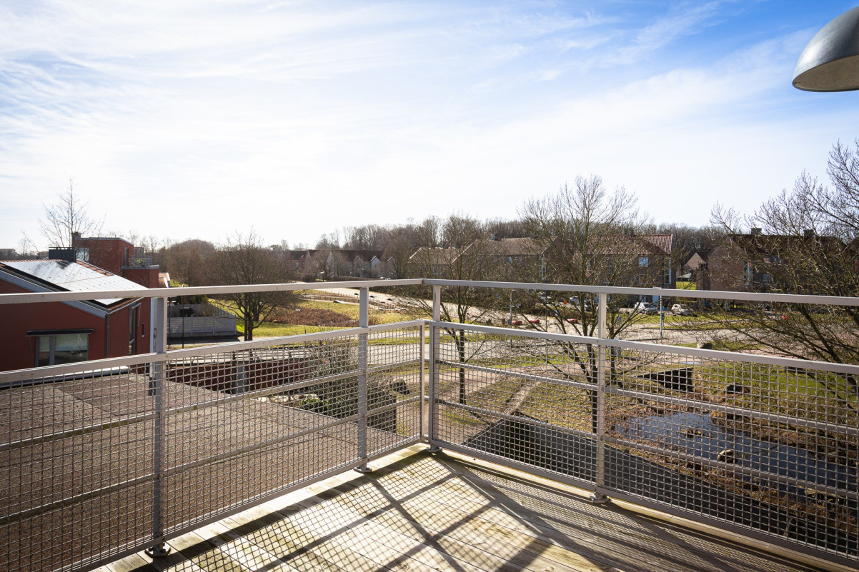  Grönsångaregatan 9