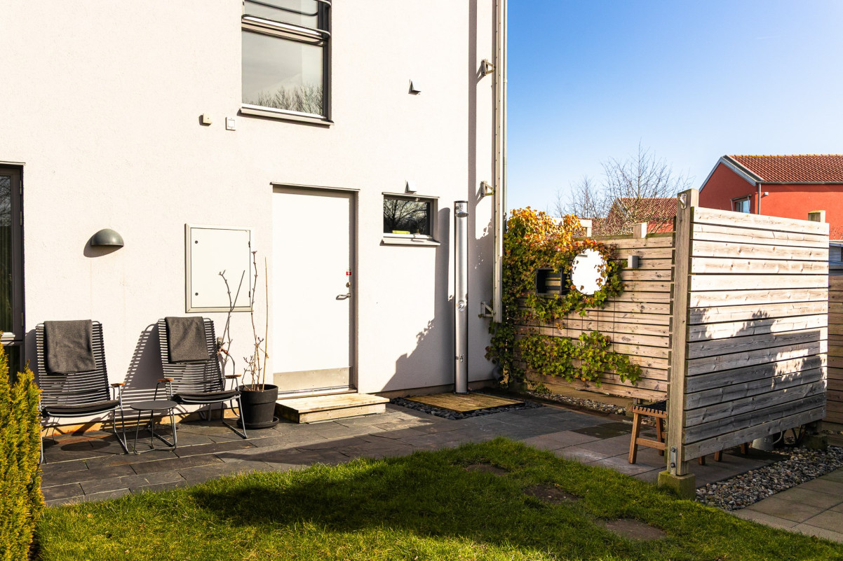  Grönsångaregatan 9