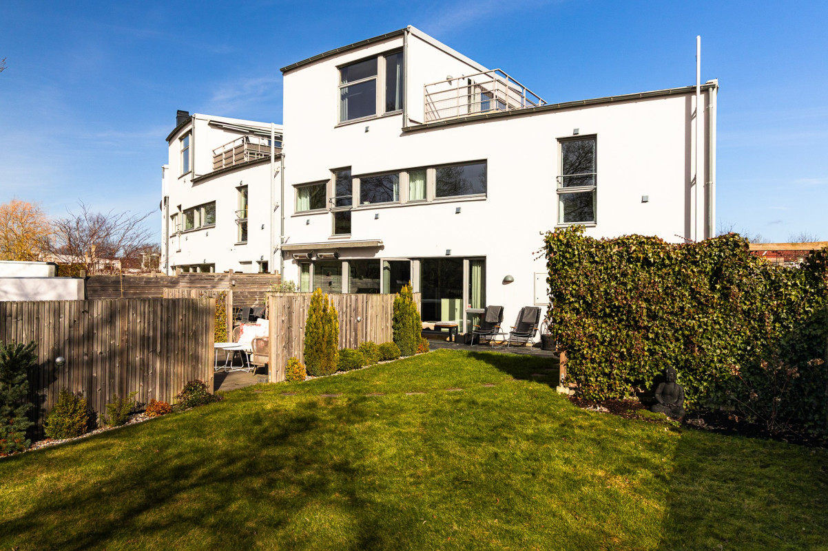  Grönsångaregatan 9