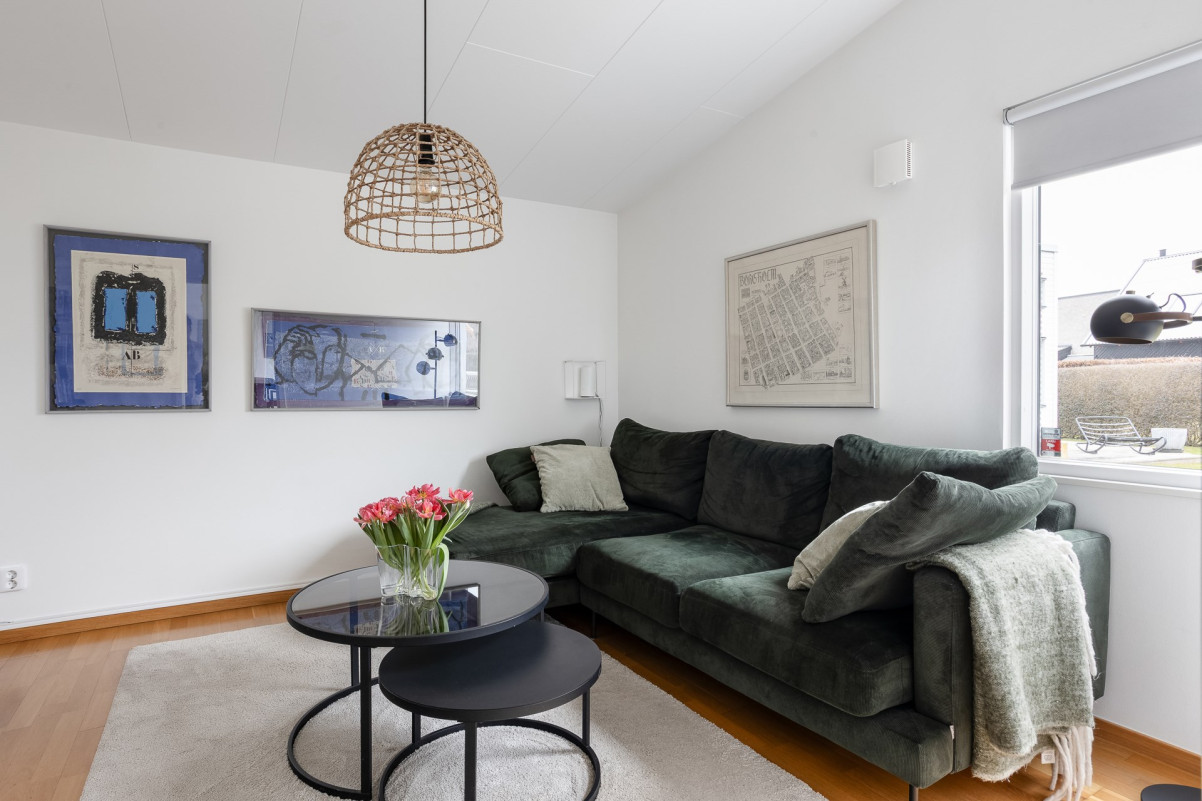 Sovrum/tv-rum, beroende på hur man vill disponera huset Kadriljvägen 1