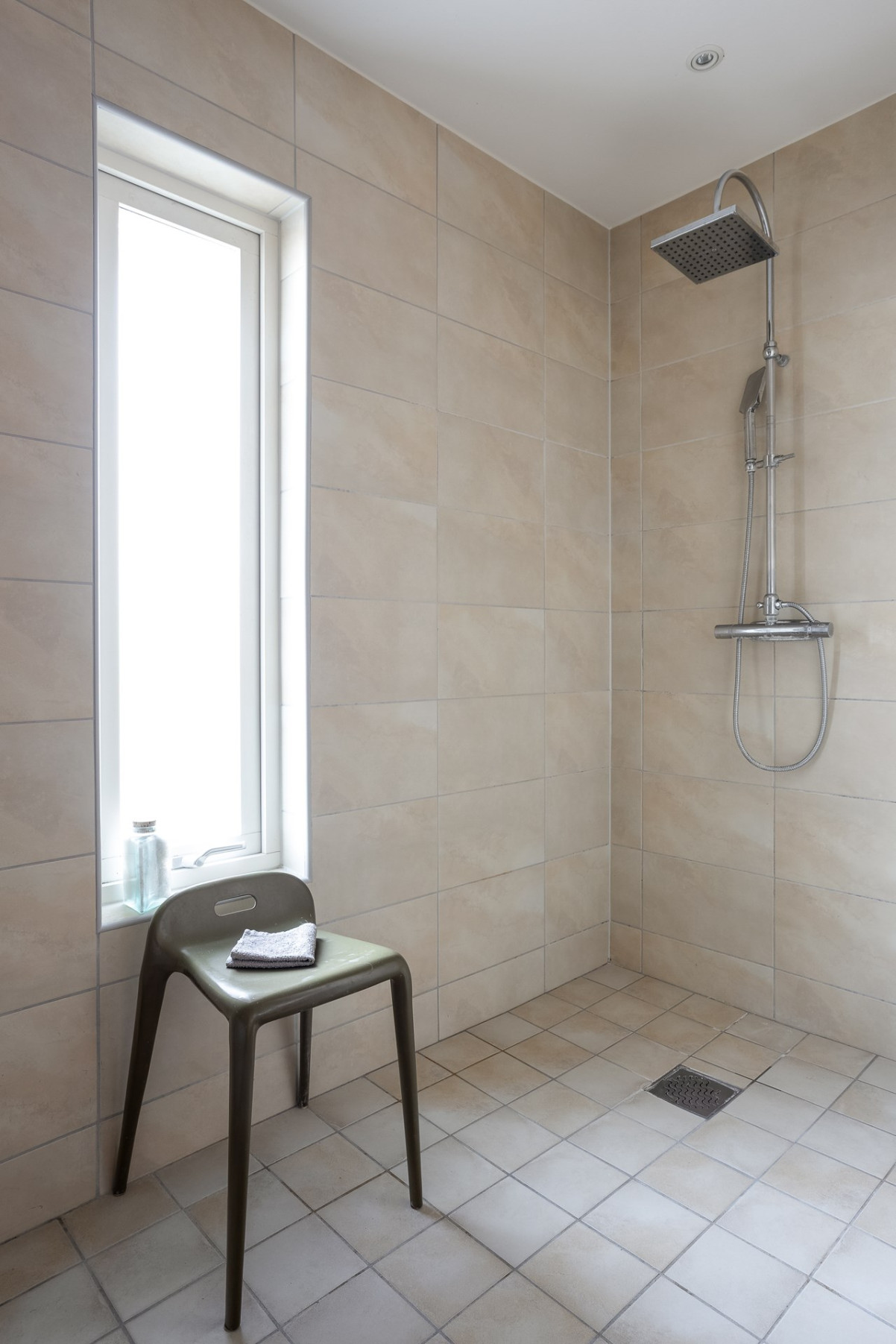 Duschhörna i badrum 1 Medeltidsvägen 13