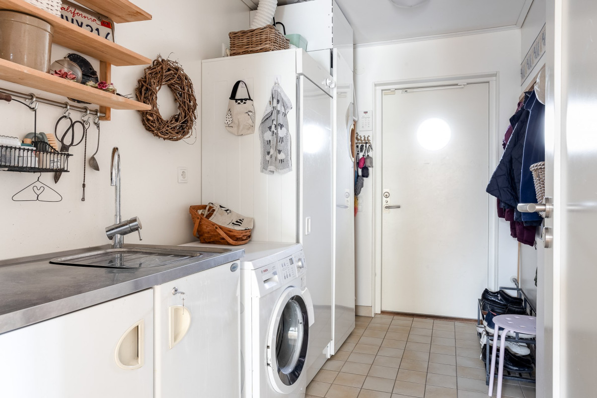 Groventré Medeltidsvägen 13