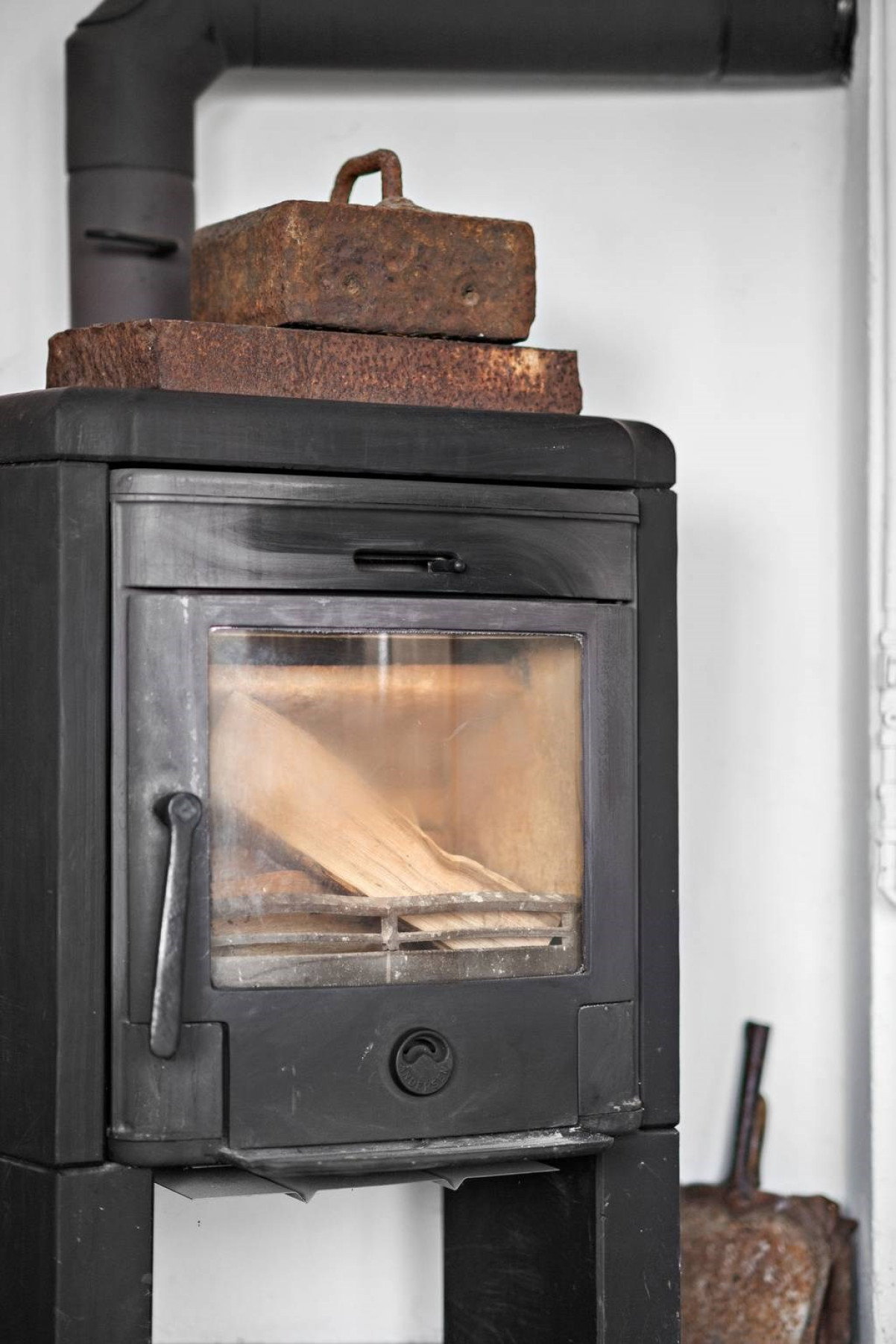 Kamin förstås Farhultsvägen 154