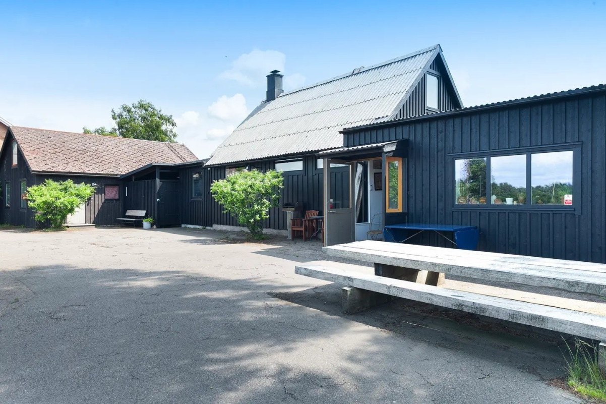 Framsida Farhultsvägen 154